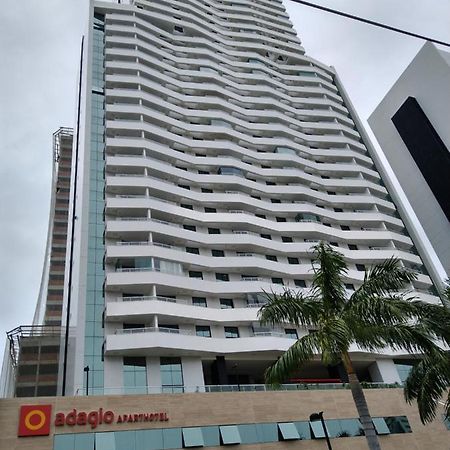 Aparthotel Condominio Mondial Salvador Exteriör bild